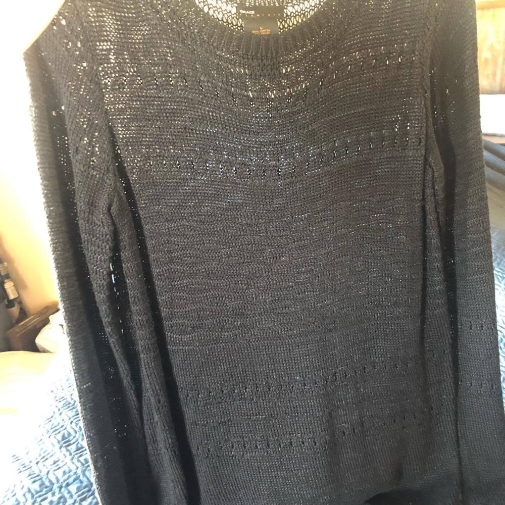 Black sweater - Picture 3 of 4
